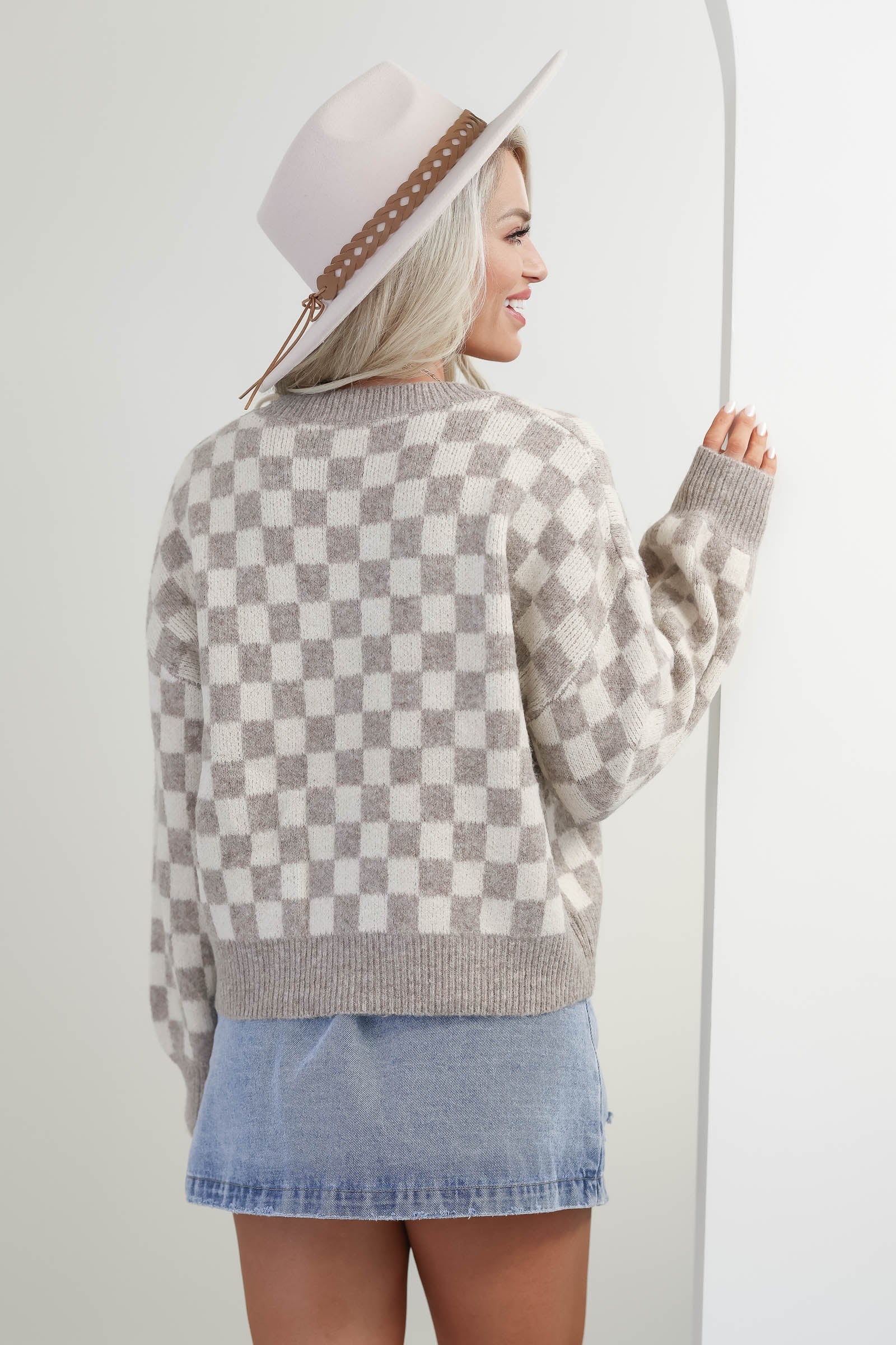 Check Please Sweater - Oatmeal, Closet Candy, 5