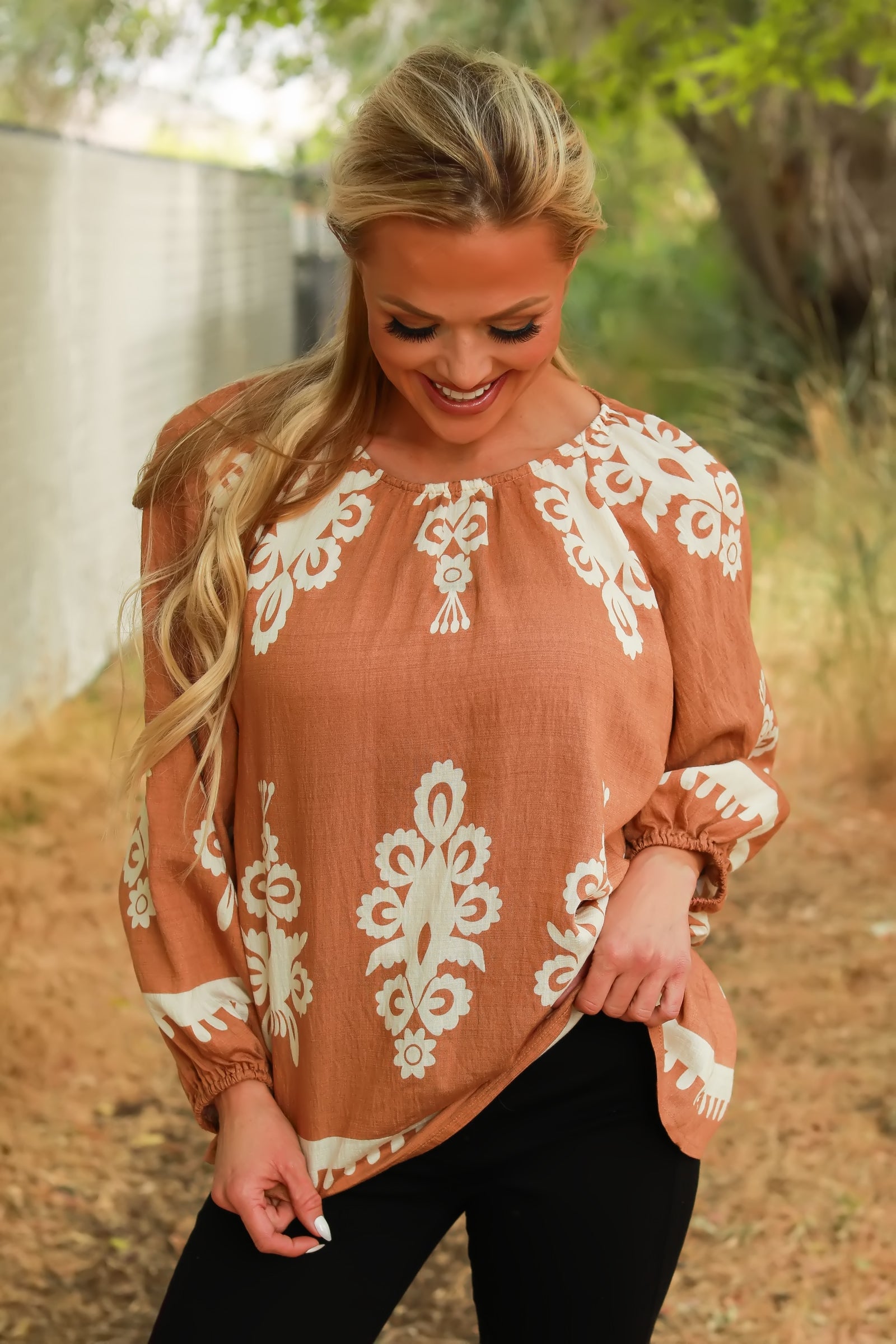 Aurora Edge Top