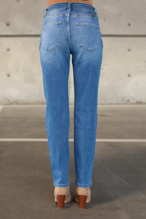 KANCAN Adaline High Rise Slim Straight Leg Jeans - Medium Wash, Closet Candy, 3