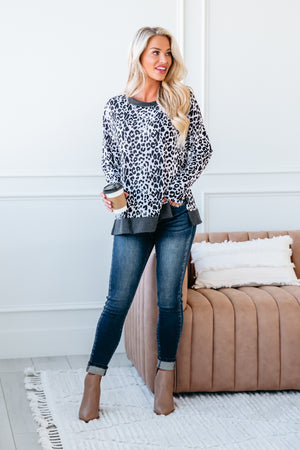 Relaxed Roar Sweater - Off White, Closet Candy, 4