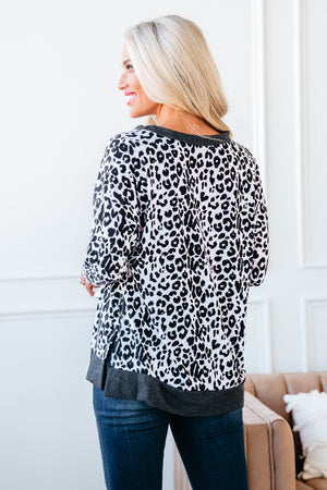 Relaxed Roar Sweater - Off White, Closet Candy, 5