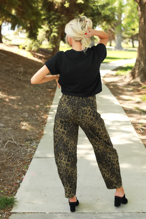 The Rebel Script Cropped Graphic Tee, Black, Closet Candy, 5