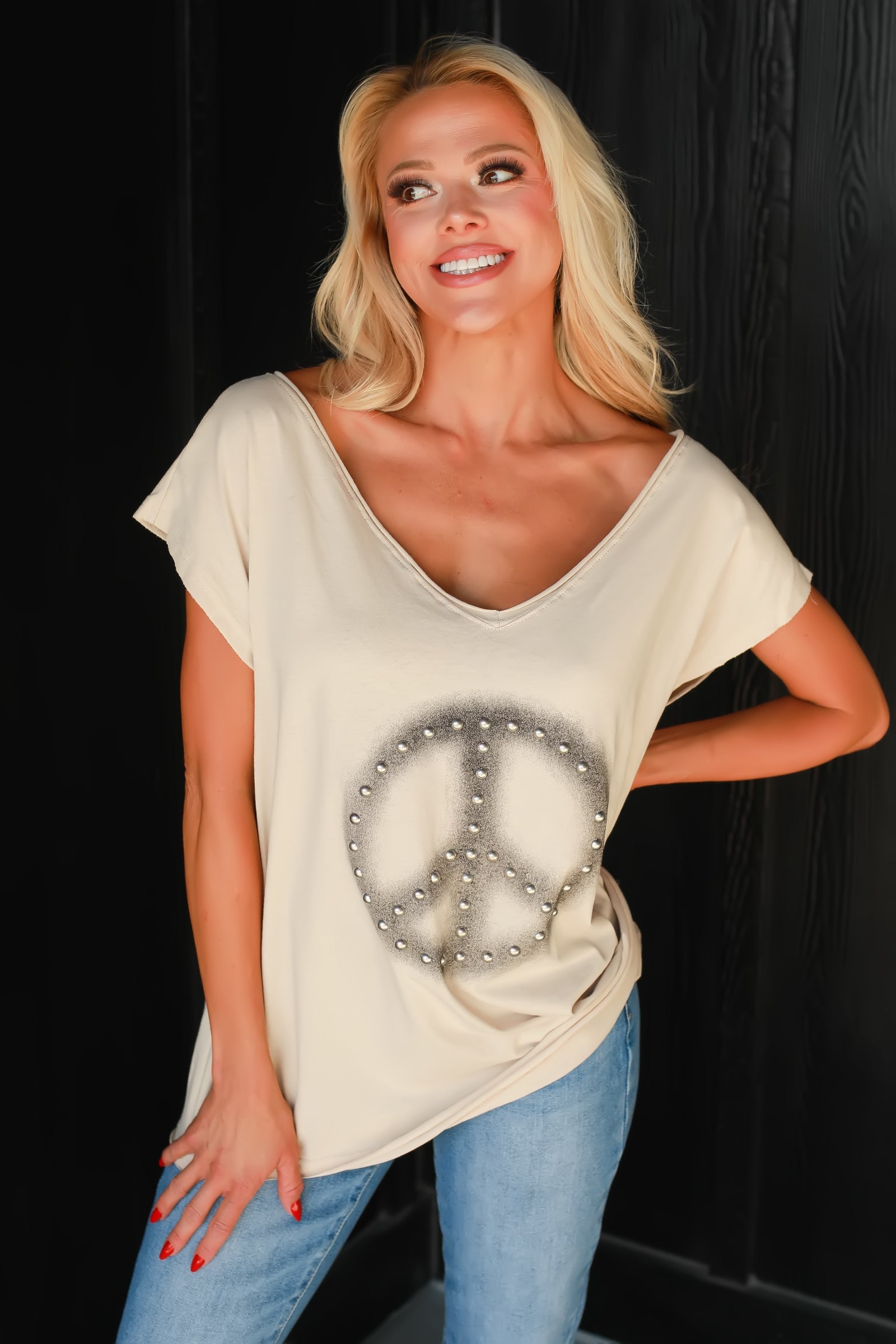 Serotonin & Stardust Graphic Tee - Cream, Closet Candy, 1
