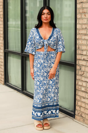 Santorini Floral Bloom Set, Navy, Closet Candy, 7