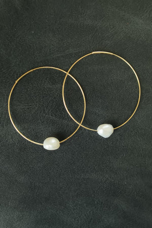Wanderlust Pearl Hoop Earrings - Pearl, Closet Candy, 1