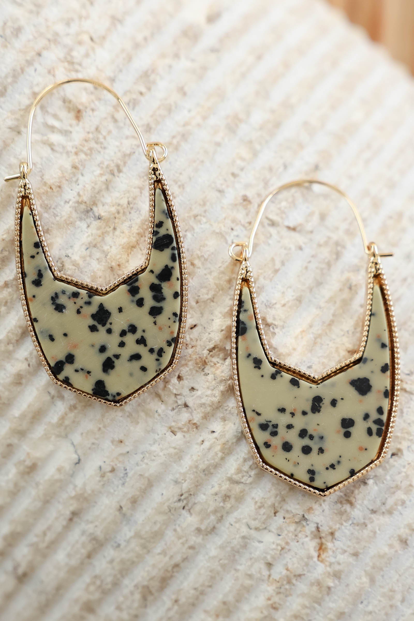 Looking for Prints Charming Earrings cheetah