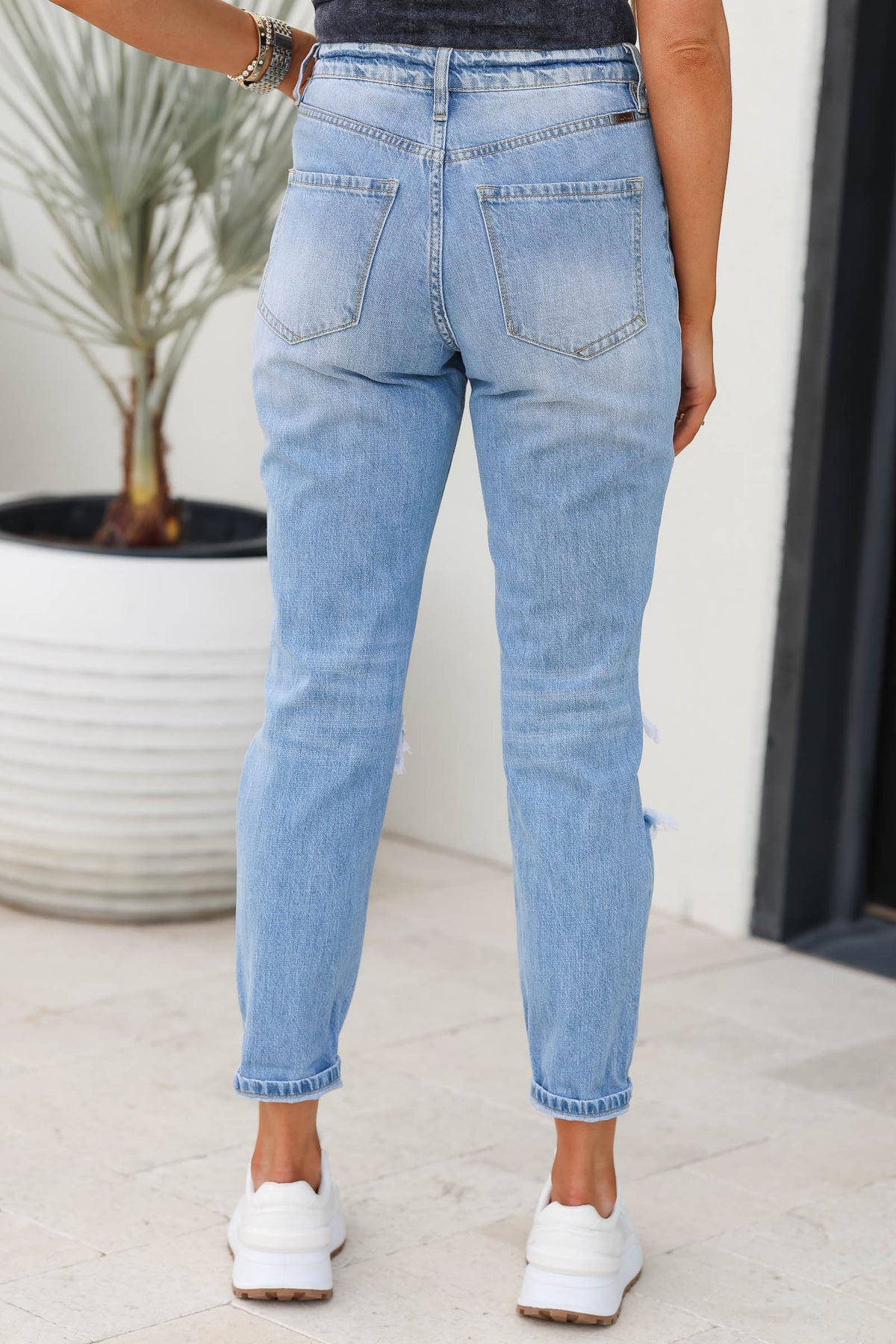 KANCAN Flynn High Rise Mom Jeans - Light Wash - Closet Candy Boutique