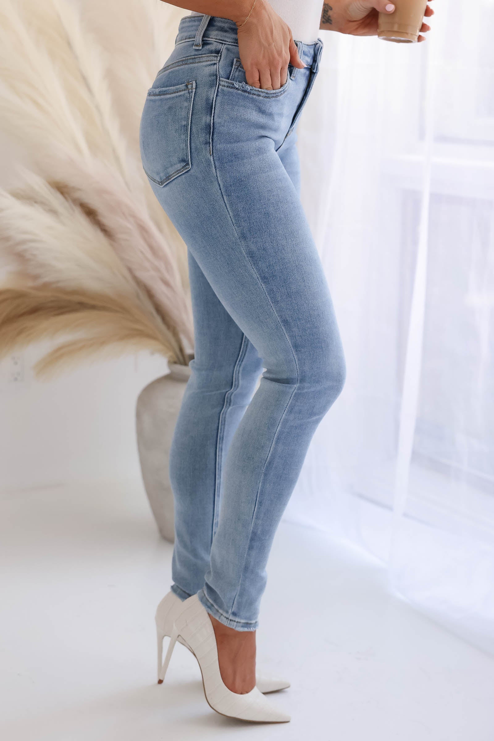 LOVERVET Kassidy Mid-Rise Ankle Skinny Jeans - Light Wash, Closet Candy, 1